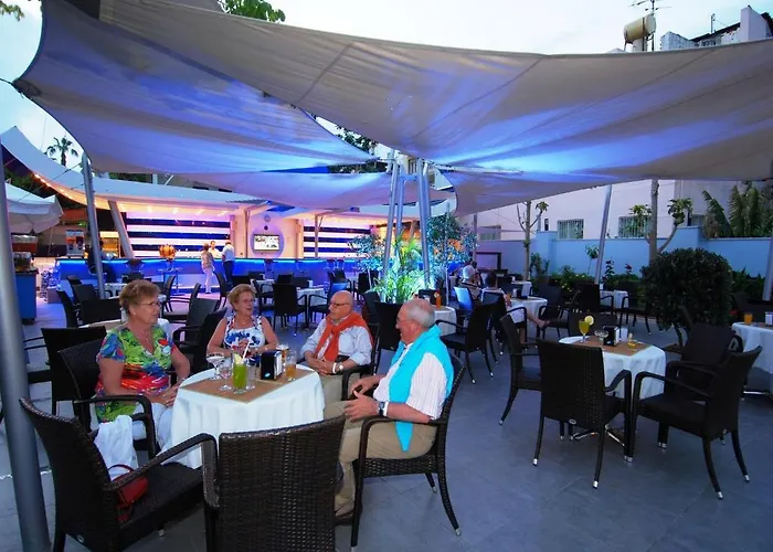 Grand Zaman Garden فندق ألانيا
