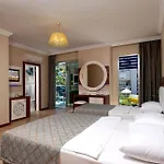 Grand Zaman Garden 4*