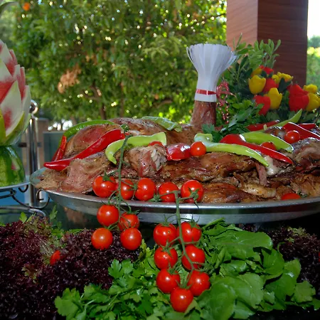 Ξενοδοχείο Grand Zaman Garden 4*