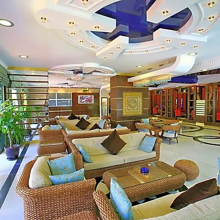 Отель Grand Zaman Garden 4*