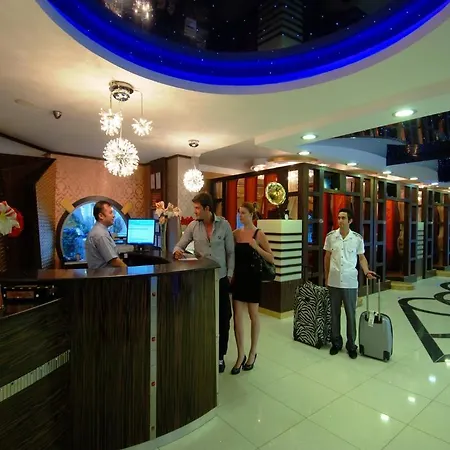 Grand Zaman Garden فندق ألانيا