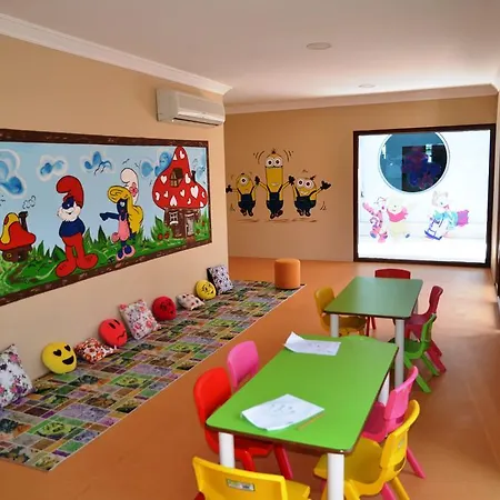 Grand Zaman Garden فندق