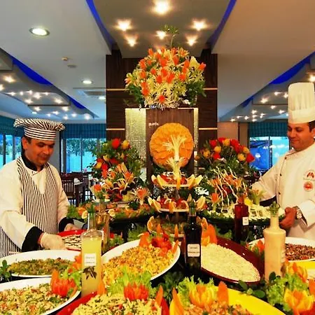 Hotel Grand Zaman Garden 4*