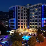 Grand Zaman Garden 4*