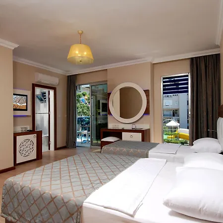 Grand Zaman Garden 4*