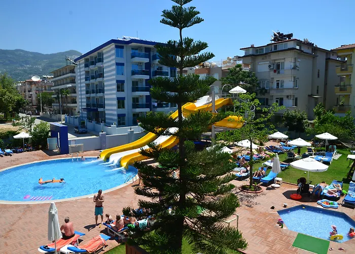מלון Grand Zaman Garden 4*