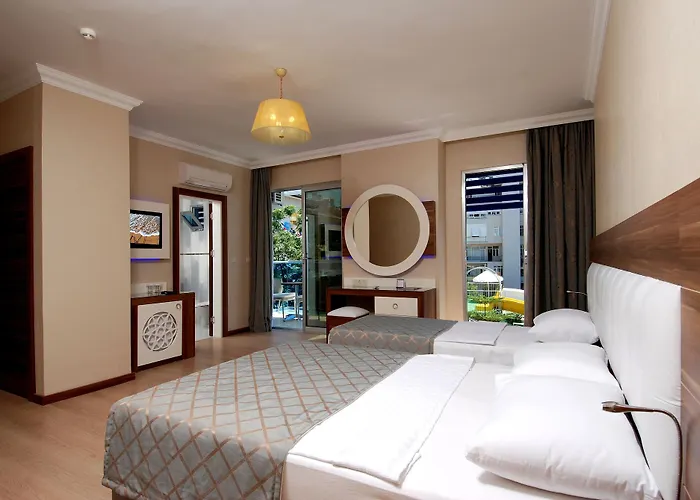 Grand Zaman Garden 4*